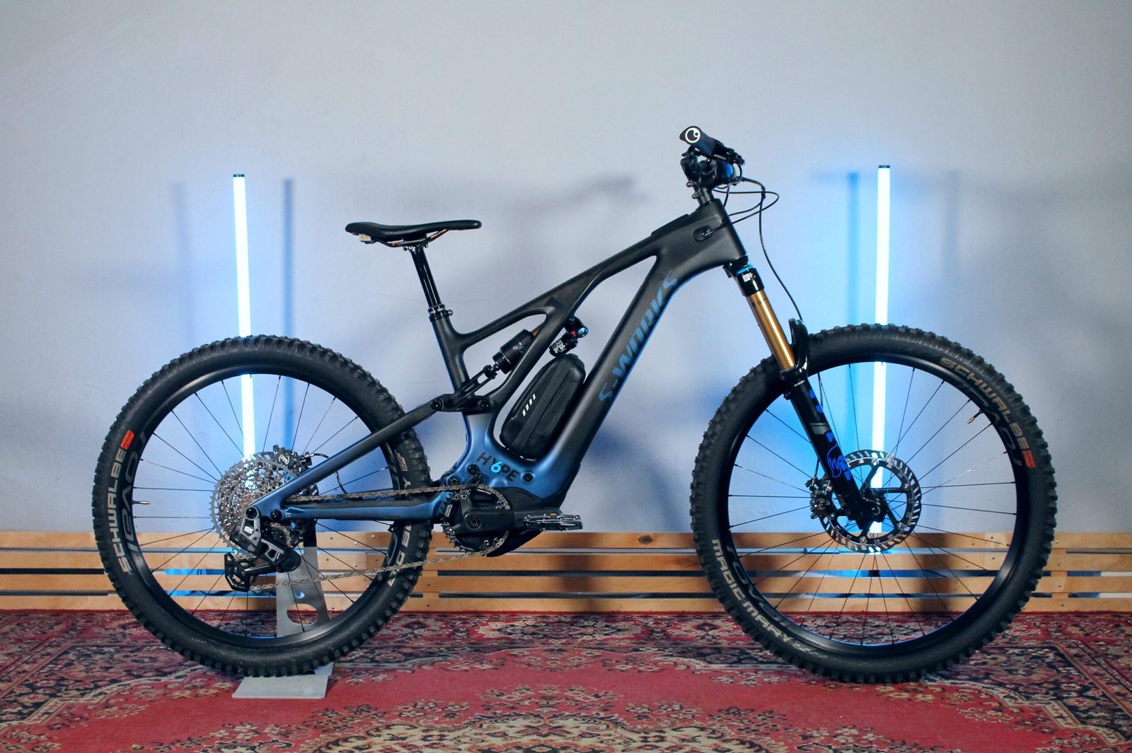 Elektriniai kalnų dviračiai