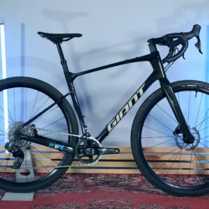 GIANT REVOLT ADVANCED 1 - Image 1