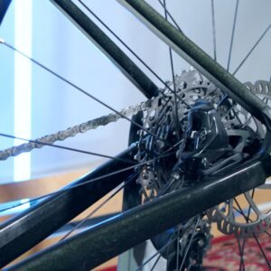 GIANT REVOLT ADVANCED 1 - Image 4