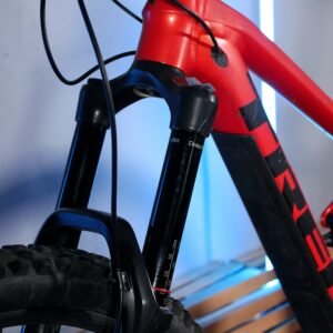 TREK Slash 7 - Image 14