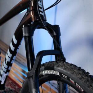 GIANT STANCE 1 - Image 9