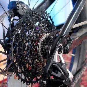 SPECIALIZED KENEVO SL - Image 8