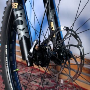 CANYON TORQUE:ON CF 9 - Image 12