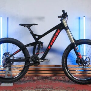 TREK SESSION 8 - Image 1