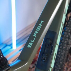 TREK SLASH 9.7 27.5/29 - Image 5
