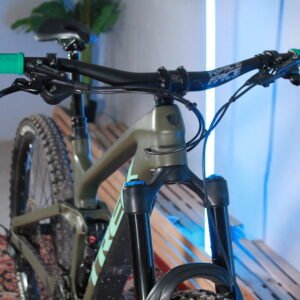 TREK SLASH 9.7 27.5/29 - Image 3