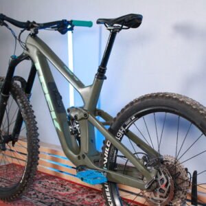 TREK SLASH 9.7 27.5/29 - Image 10