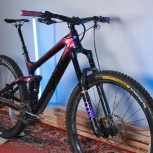 TREK SLASH 9.8 - Image 2